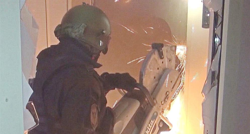 В Вологодской области бойцы СОБРа оказали силовую поддержку сотрудникам полиции в закрытии нелегального казино