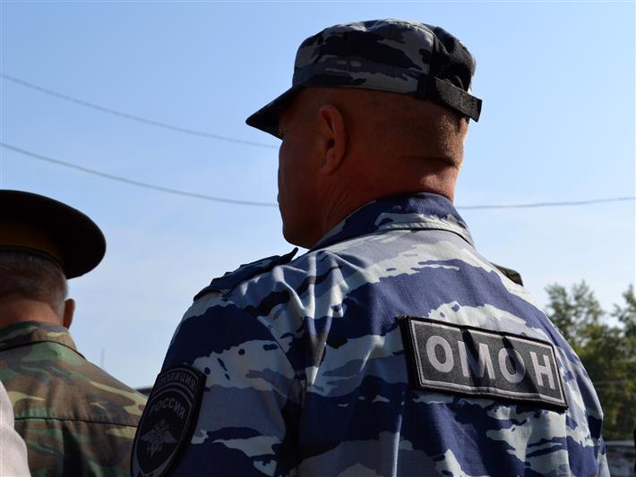 При  силовой поддержке ОМОНа Росгвардии в Омской области задержаны 28 нарушителей миграционного законодательства