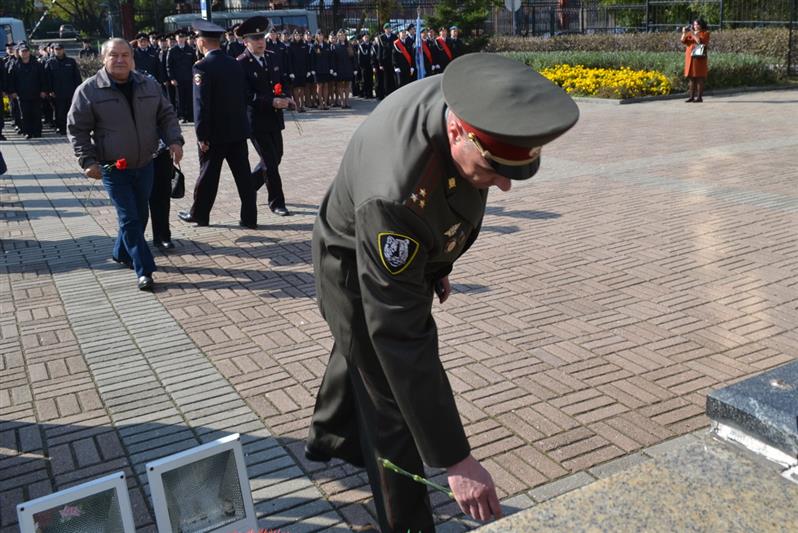 Военнослужащие и сотрудники Восточного округа  Росгвардии провели День памяти воинов правопорядка, погибших при выполнении задач
