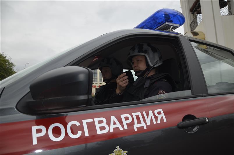 В столице сотрудники Росгвардии изъяли более 100 грамм наркотических средств