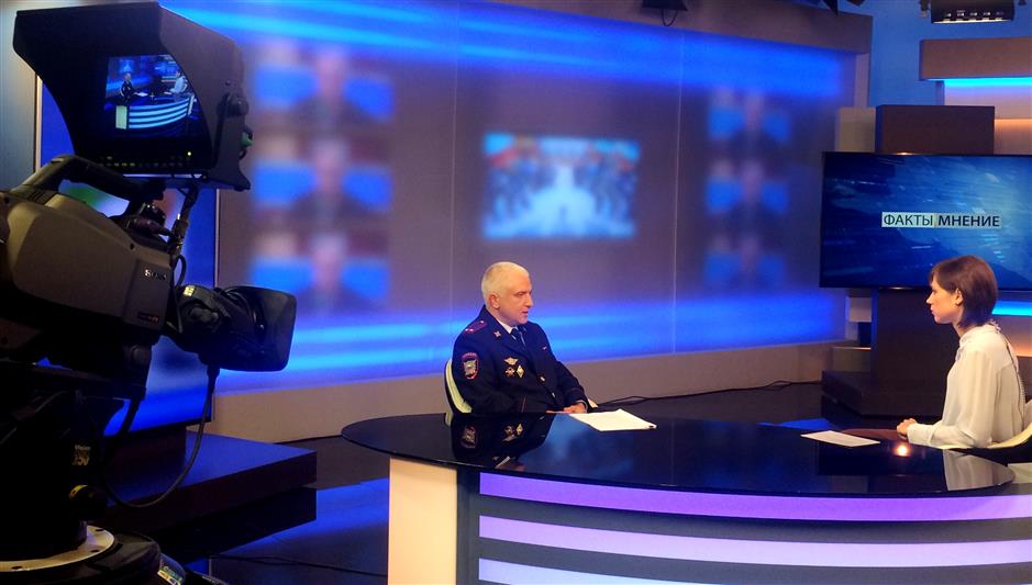 Заместитель начальника отдела по контролю за оборотом оружия Центра лицензионно-разрешительной работы Главного управления Росгвардии по Краснодарскому краю выступил в эфире телеканала «Кубань 24»