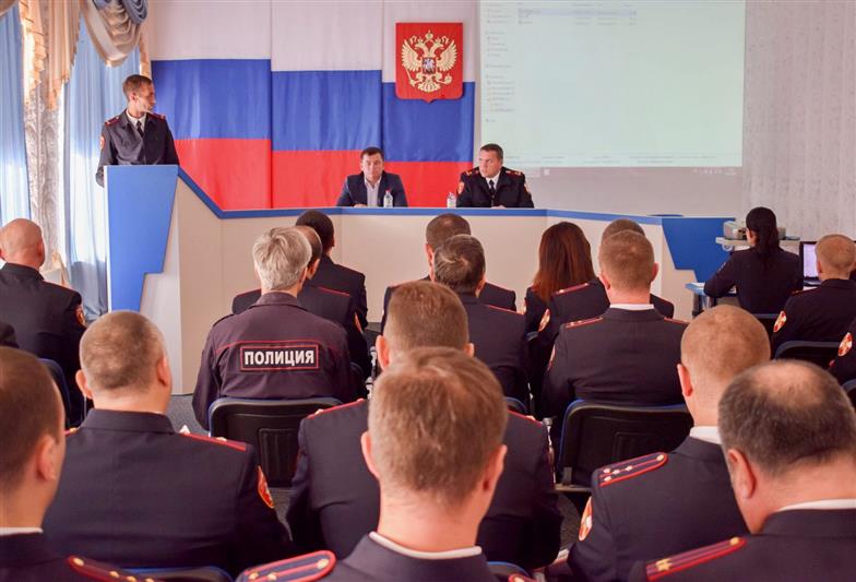 В управлении вневедомственной охраны Росгвардии по Республике Крым подведены итоги служебной деятельности за 9 месяцев 2017 года