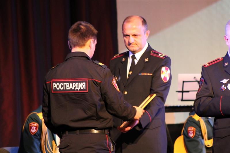 В Уральском округе Росгвардии прошли торжественные мероприятия, посвященные 65-летию со дня образования вневедомственной охраны