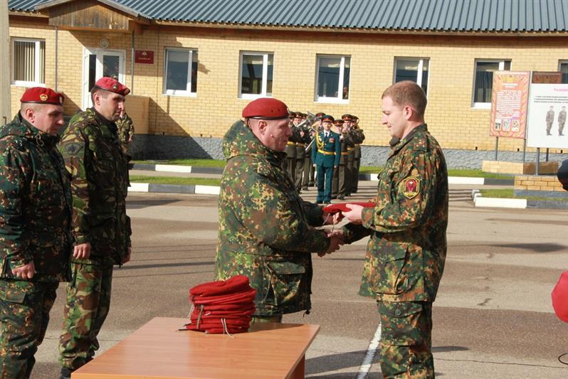 В Смоленской области состоялись квалификационные испытания на право ношения крапового берета