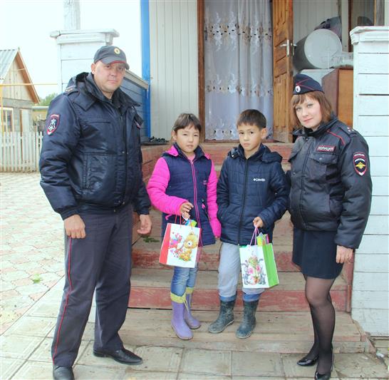 В Астрахани почтили память сотрудника вневедомственной охраны, отдавшего жизнь в борьбе с преступностью