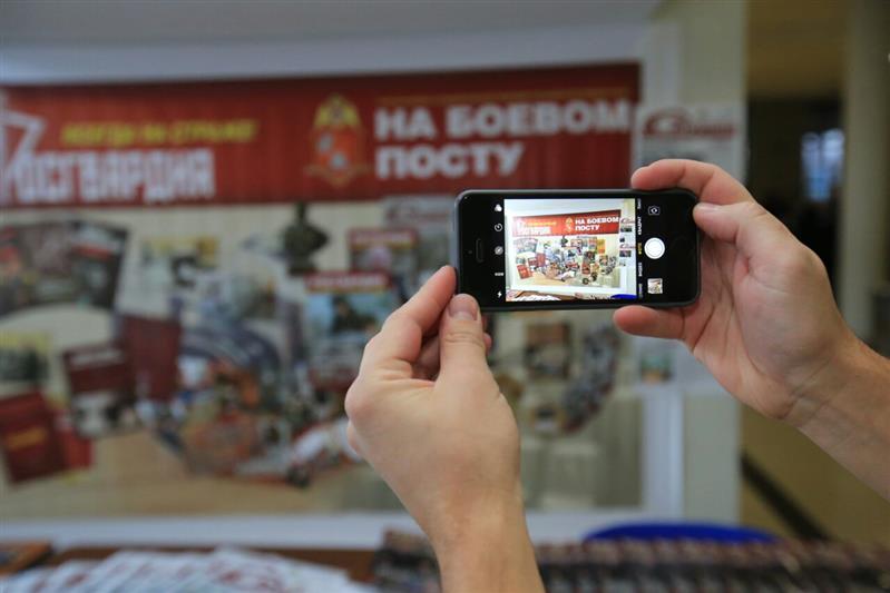 Творческий коллектив журнала «На боевом посту» войск национальной гвардии РФ принял участие в проведении первого Городского фестиваля безопасности в подмосковных Люберцах
