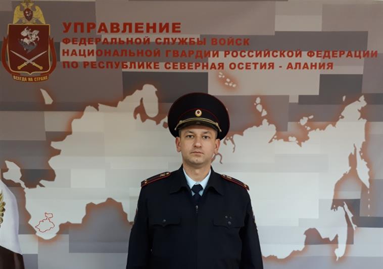 В Республике Северная Осетия-Алания сотрудник Росгвардии и полицейский спасли женщину, тонувшую в реке