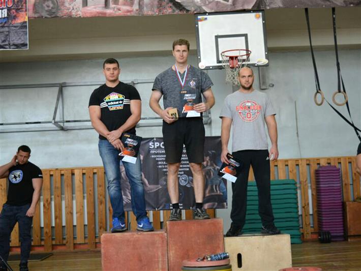 Бойцы иркутского СОБРа стали победителями регионального чемпионата по армлифтингу