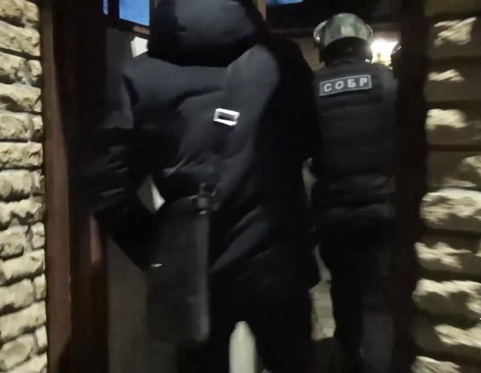 Офицеры питерского СОБРа «Гранит» задержали подозреваемых в мошенничестве 