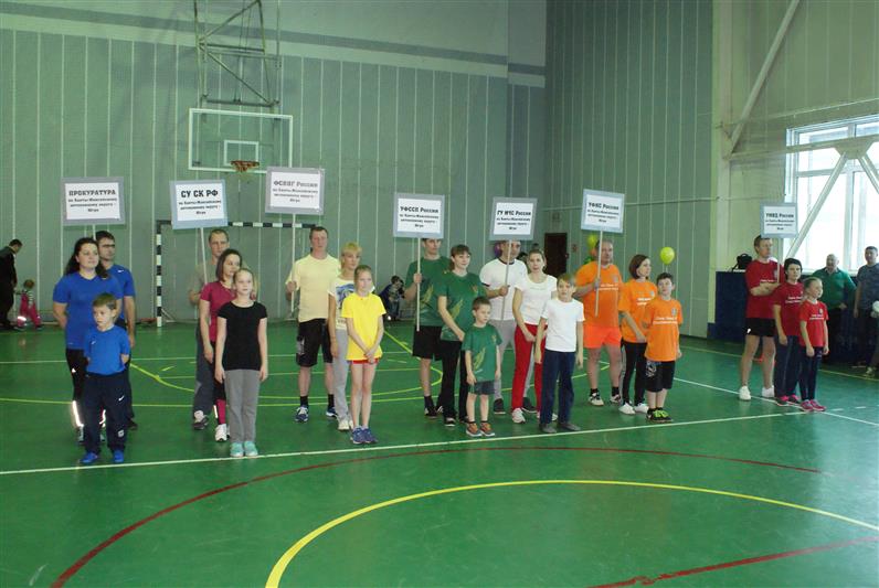 В Югре семья сотрудника Росгвардии заняла призовое место в эстафете регионального отделения общества  «Динамо»