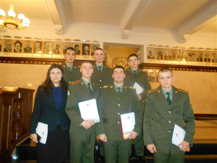 Преподавательский состав и курсанты Новосибирского военного института имени генерала армии И.К. Яковлева приняли участие в региональном форуме по профилактике экстремизма