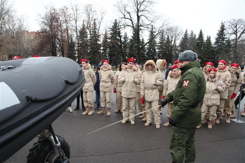 15 ноября в рамках всероссийского Дня призывника воинские части войск национальной гвардии Российской Федерации открыли свои двери для будущих защитников Отечества (видео)