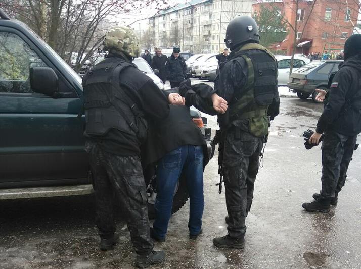 Во Владимирской области сотрудники Росгвардии задержали хулигана, стрелявшего по машинам