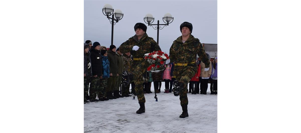 Военнослужащие отряда специального назначения имени генерал-майора М.М. Шаймуратова приняли участие в памятных мероприятиях, посвященных 75-летию со дня начала контрнаступления советских войск под Сталинградом