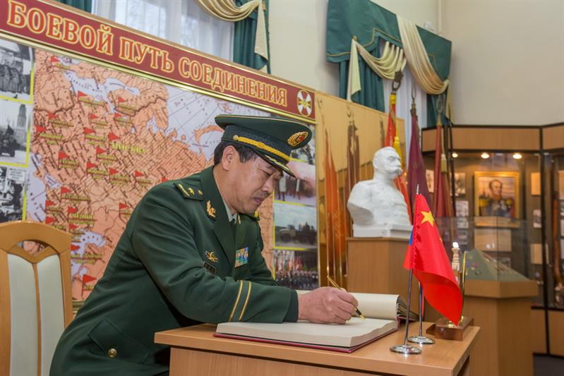 ДЕЛЕГАЦИЯ НАРОДНОЙ ВООРУЖЕННОЙ ПОЛИЦИИ КИТАЯ ПОСЕТИЛА ОТДЕЛЬНУЮ ДИВИЗИЮ ОПЕРАТИВНОГО НАЗНАЧЕНИЯ им. Ф.Э. ДЗЕРЖИНСКОГО