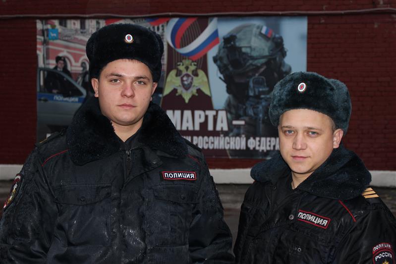 В Самаре сотрудники Росгвардии оказали помощь пострадавшему от взрыва петарды ребенку