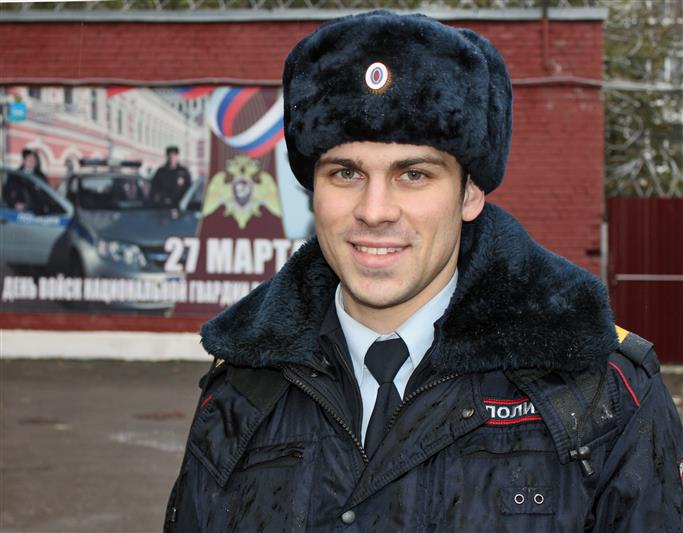 В Самаре сотрудник Росгвардии спас человеку жизнь 
