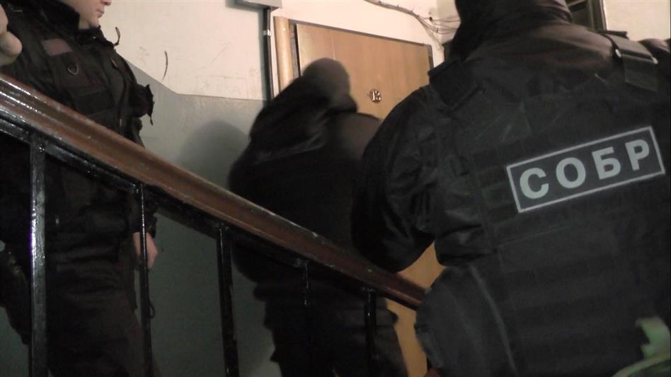 При силовой поддержке питерского СОБРа задержаны подозреваемые в вымогательстве в особо крупном размере
