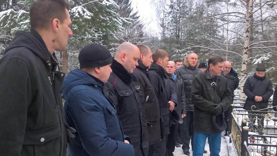 В Санкт-Петербурге сотрудники и ветераны Росгвардии почтили память коллег, погибших при исполнении служебного долга