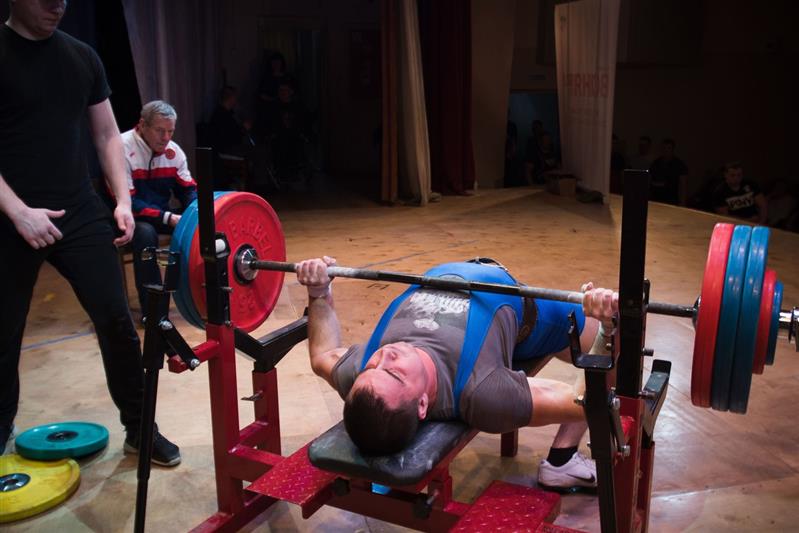 Сотрудник ивановской Росгвардии стал призером областного чемпионата по пауэрлифтингу