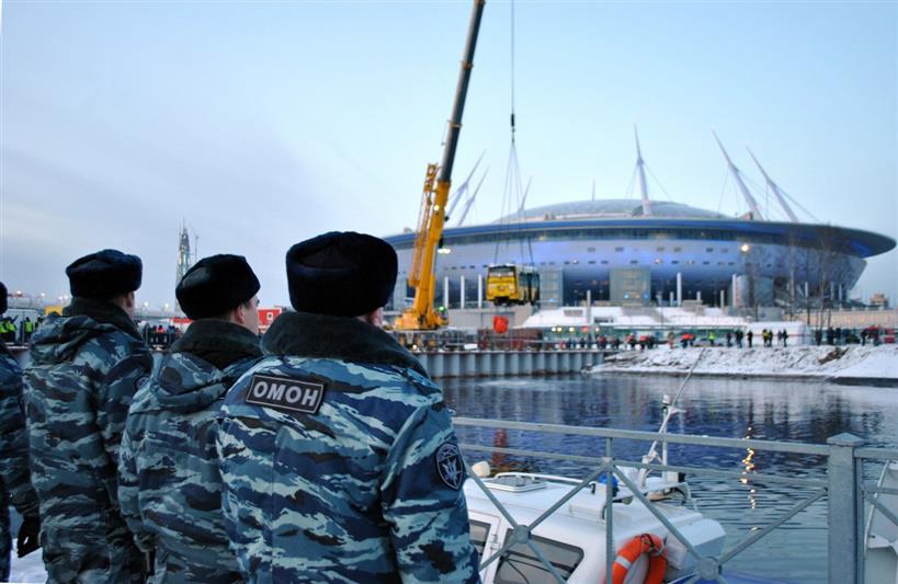 В Санкт-Петербурге сотрудники Росгвардии приняли участие в общегородском смотре спасательных служб