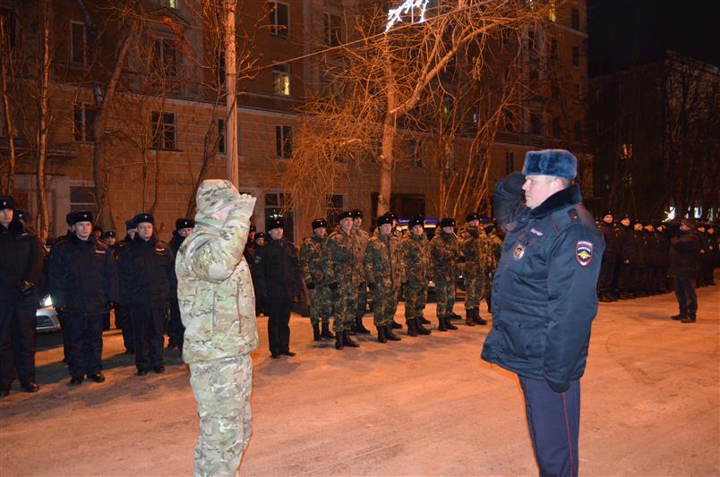 В Мурманске прошел общегородской инструктаж комплексных сил Росгвардии и полиции