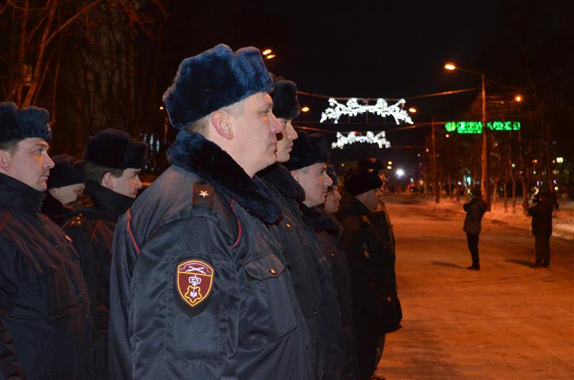 В Мурманске прошел общегородской инструктаж комплексных сил Росгвардии и полиции