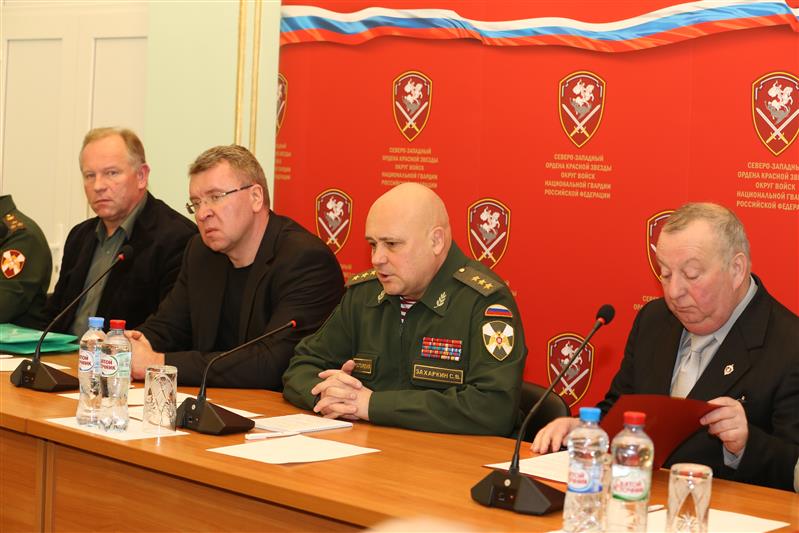 Командующий Северо-Западным округом Росгвардии встретился с председателями ветеранских организаций 