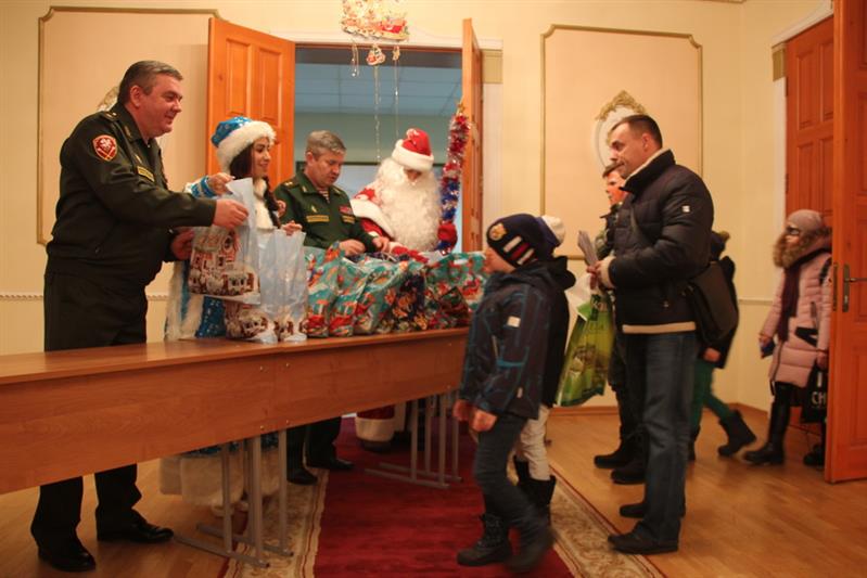 В Москве состоялась новогодняя елка Центрального округа Росгвардии