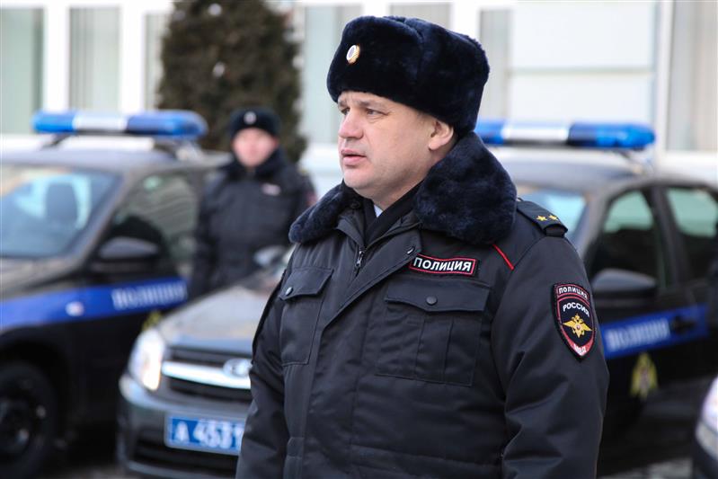 В Татарстане сотрудникам вневедомственной охраны Росгвардии вручили ключи от новых служебных машин