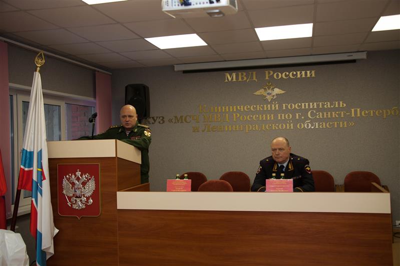 Командующий Северо-Западным округом Росгвардии поздравил с наступающими праздниками военнослужащих и сотрудников, находящихся на стационарном лечении 