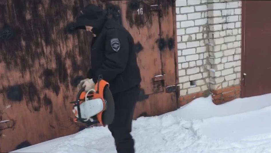При силовой поддержке бойцов СОБРа Отдела Росгвардии по Республике Марий Эл задержаны подозреваемые в реализации контрафактного алкоголя