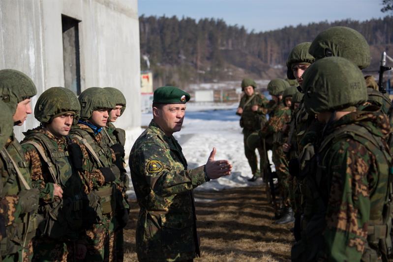 В учебном центре Новосибирского военного института войск национальной гвардии РФ состоялись учебные занятия с курсантами разведывательного факультета