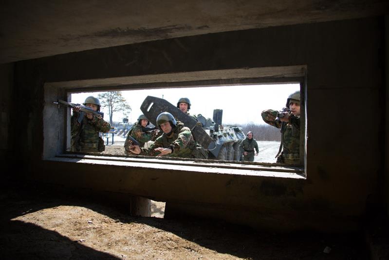 В учебном центре Новосибирского военного института войск национальной гвардии РФ состоялись учебные занятия с курсантами разведывательного факультета