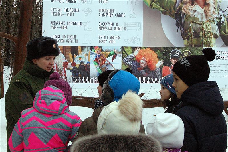В рамках благотворительной акции дети погибших сотрудников Росгвардии побывали в «Заповеднике сказок»