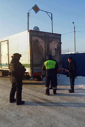 В Мордовии бойцы ОМОНа Росгвардии оказали силовую поддержку полицейским в проведении специальных мероприятий