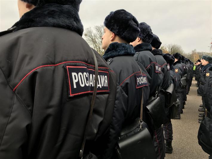 Калининградские росгвардейцы задержали двоих граждан, подозреваемых в краже товаров из продовольственных магазинов