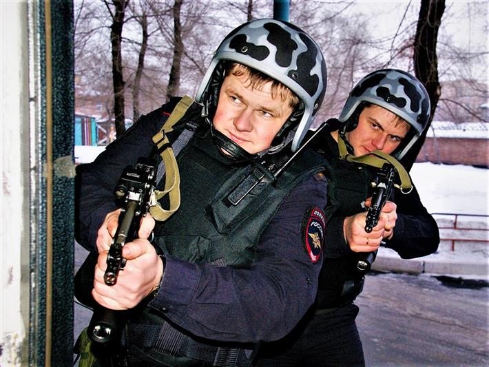 Находившегося в федеральном розыске мужчину в Хакасии помогли задержать сотрудники Росгвардии 
