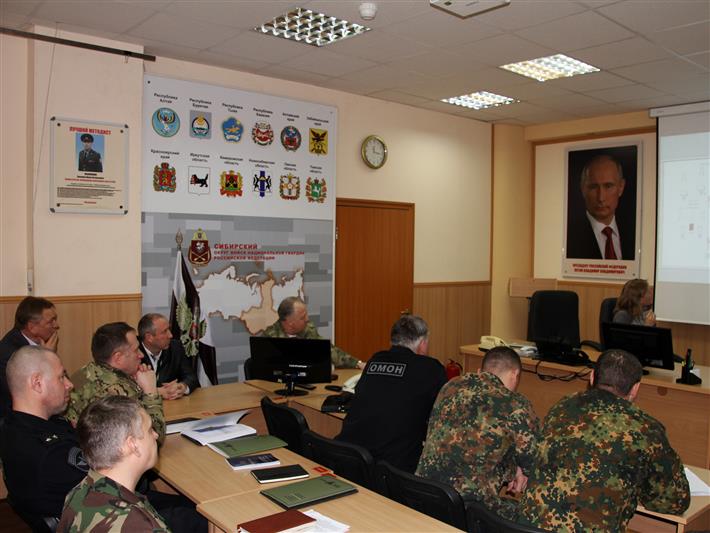 Федерация тактико-циклической стрельбы представила презентацию для военнослужащих и сотрудников подразделений специального назначения Росгвардии в Новосибирске