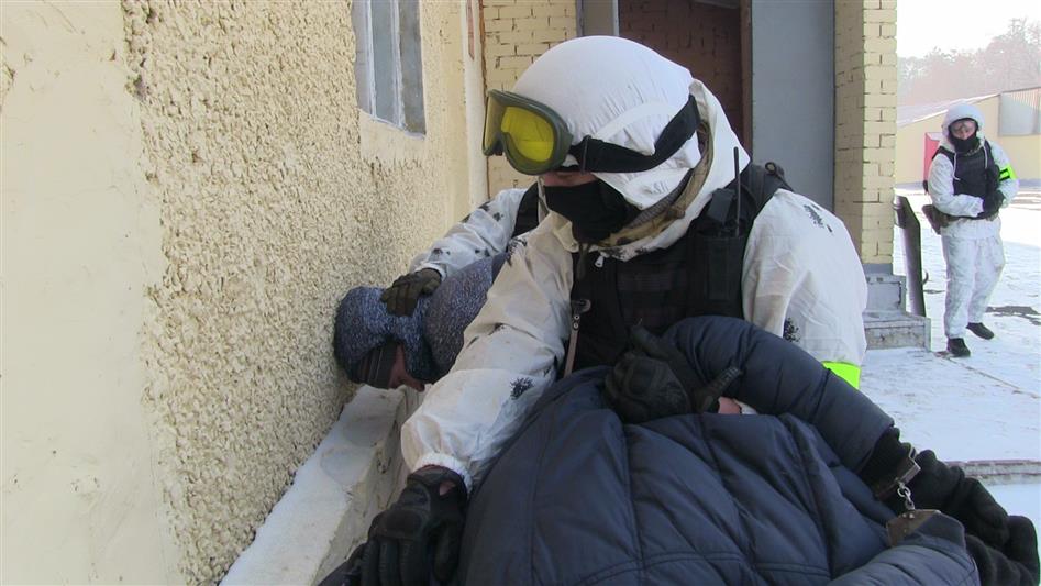В Саратовской области прошли совместные тренировки вневедомственной охраны, спецподразделений Росгвардии и сотрудников полиции