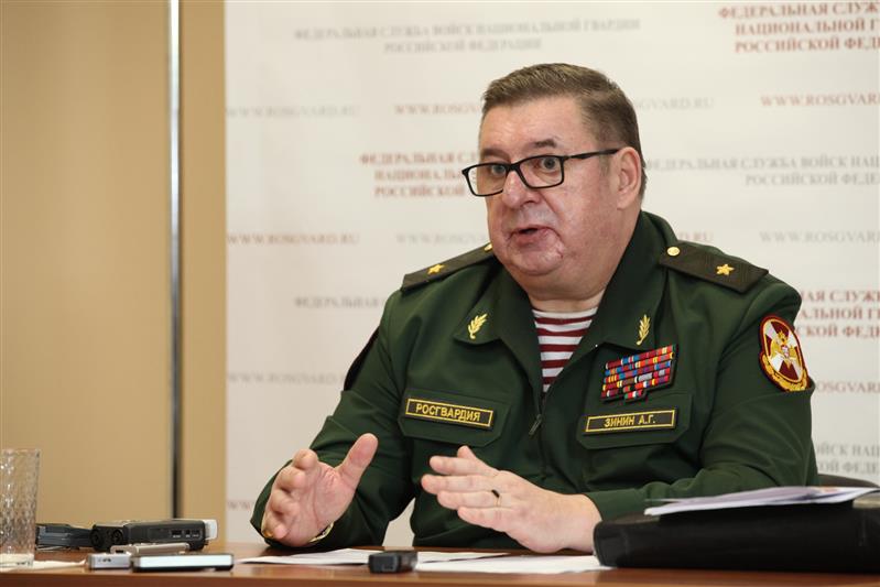 Заместитель начальника Главного управления охраны общественного порядка Росгвардии рассказал журналистам о годовых итогах служебной деятельности ведомства