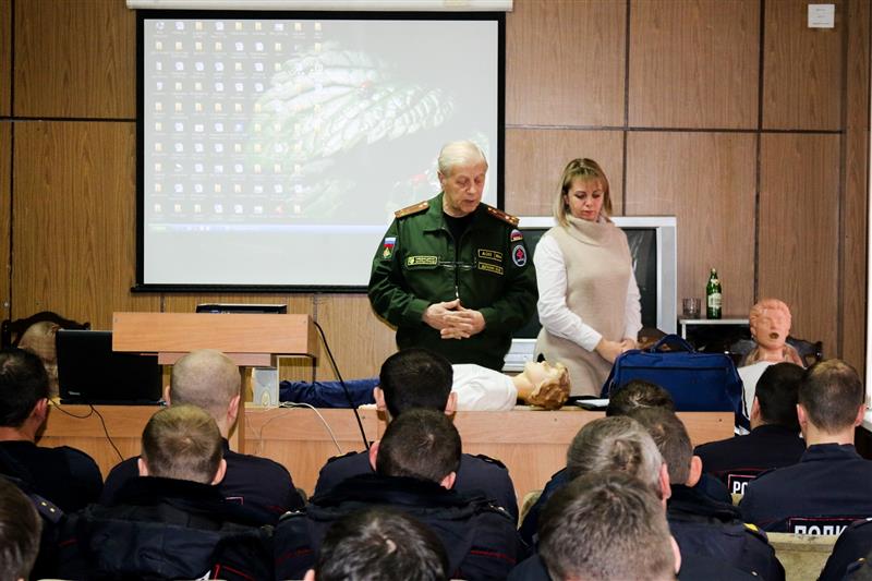  Сотрудники ставропольской Росгвардии провели совместное учебно-методическое занятие с Центром медицины катастроф