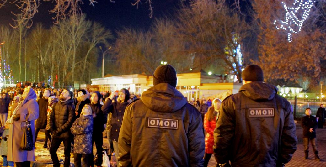 В Мордовии сотрудники Росгвардии продолжают выполнять задачи по обеспечению безопасности новогодних праздников