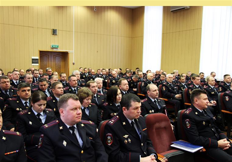 Раскрытию более двух с половиной тысяч преступлений поспособствовали сотрудники московской вневедомственной охраны в 2017 году
