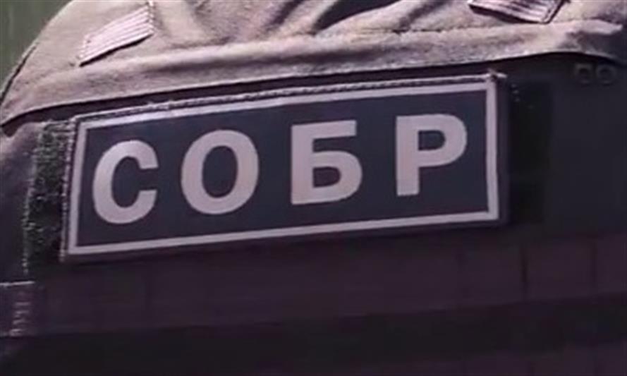 При силовой поддержке карельского СОБРа задержаны подозреваемые в совершении разбойного нападения
