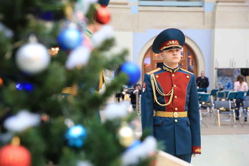 Благотворительная Рождественская елка Росгвардии в Гостином дворе