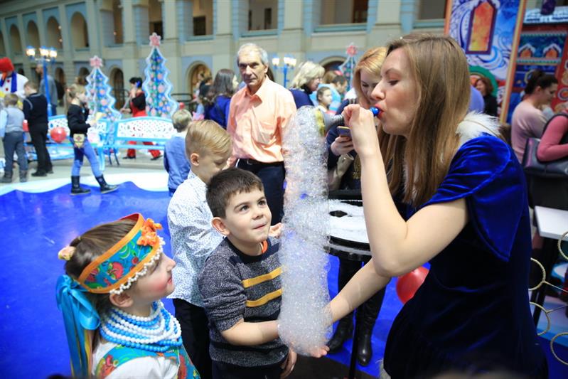 Благотворительная Рождественская елка Росгвардии в Гостином дворе