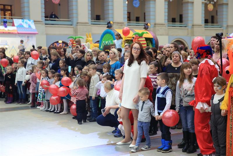 Благотворительная Рождественская елка Росгвардии в Гостином дворе