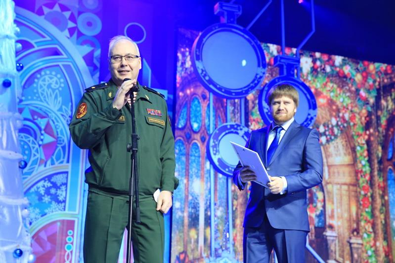 Благотворительная Рождественская елка Росгвардии в Гостином дворе