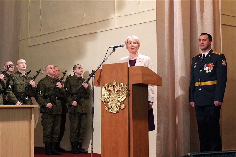 Новоприбывшие военнослужащие кировского соединения Росгвардии присягнули на верность Отечеству